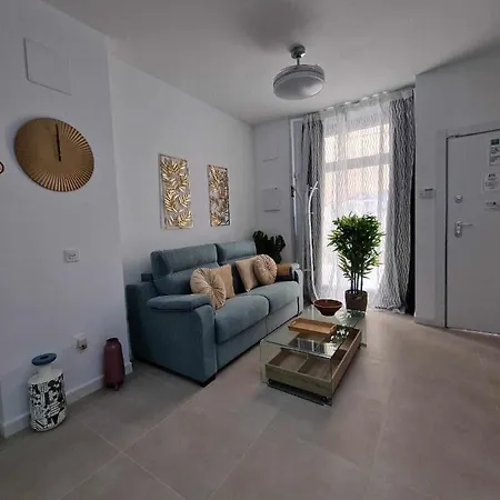 Moderno Apartamento 2 Junto A Calle Marmoles Malaga Exterior photo